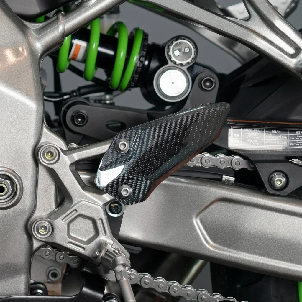Motorcycle Carbon Fiber Footrest Pedal Protection for Kawasaki ZX-4R ZX-4RR 2023-2026 Lightweight Durable Bike Accessory