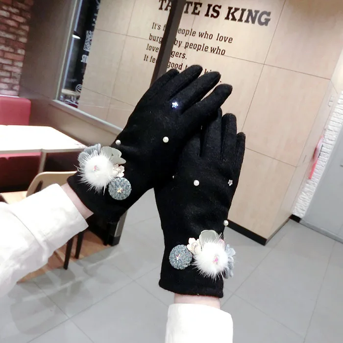 Cashmere gloves tweed flower mink hair pearl cashmere split finger gloves Korean fashion touch screen warm gloves C039
