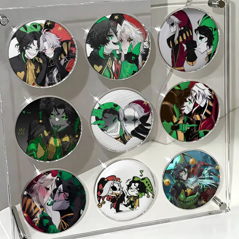 P-Pierrot and H-Harlequin   Badges 25 32 44 58 75 mm Round Fans Collect Friends Gifts Brooch Souvenir