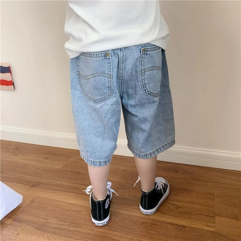 

Летние легкие джинсовые шорты средней длины для мальчиков, стильные джинсы для малышей, модные шорты для мальчиков