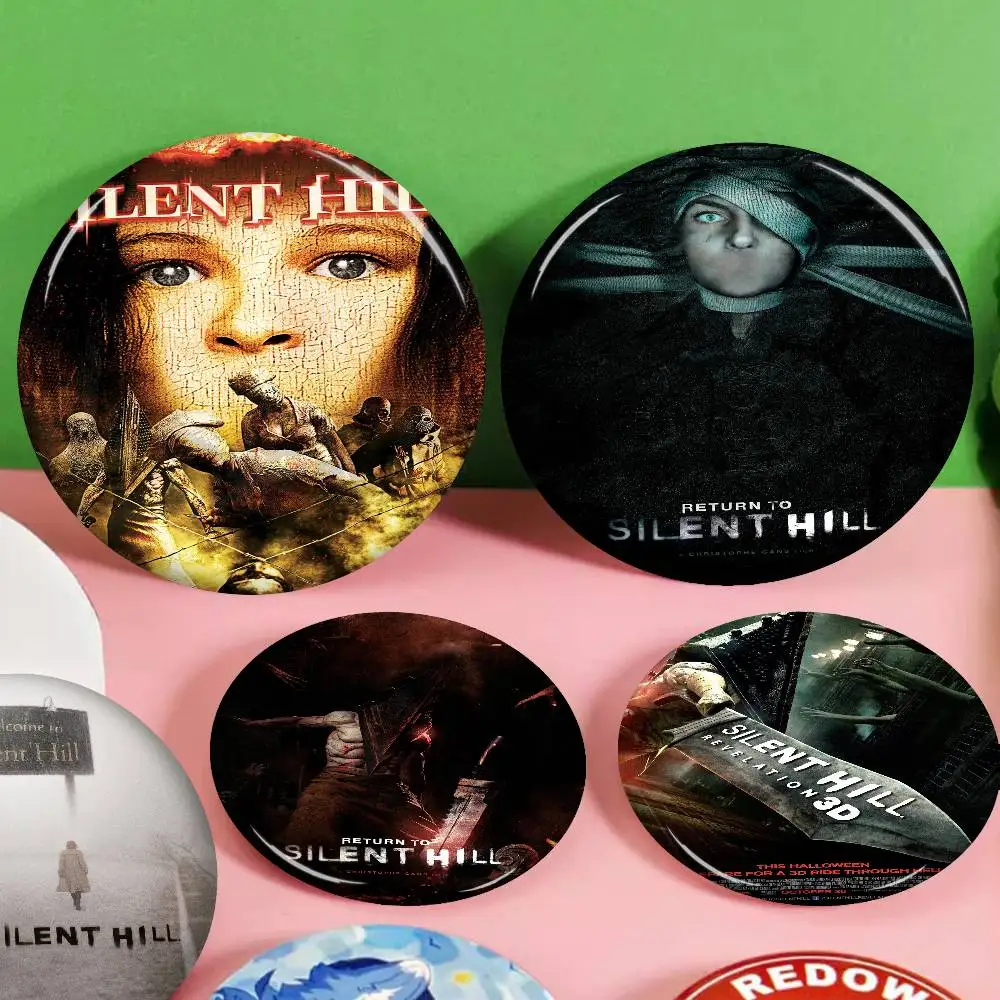 

Classic Movie Horror Thriller Silent Hill Soft Button Pin Round Metal Badge Lapel Pin Parts Gift Friends Kid Jewelry