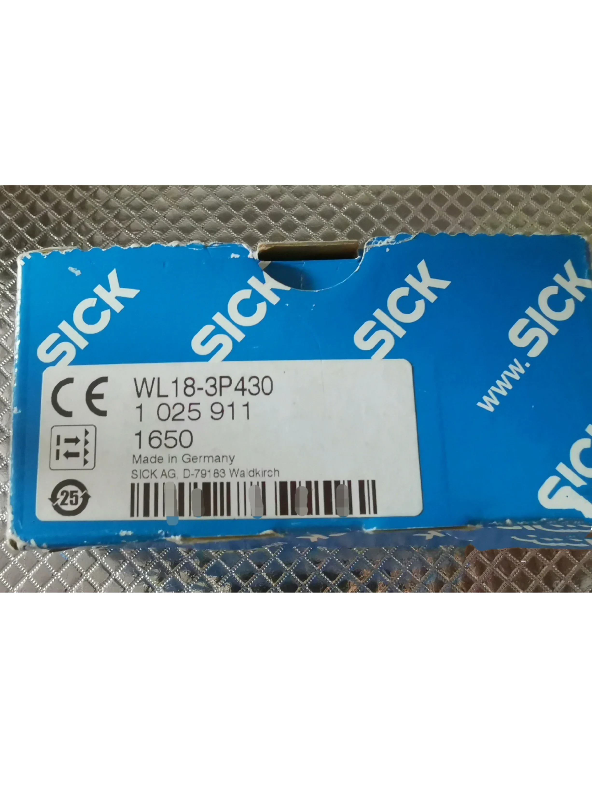 Brand new original WL18-2P430 WL18-3P430 WL18-3P630  Sensor
