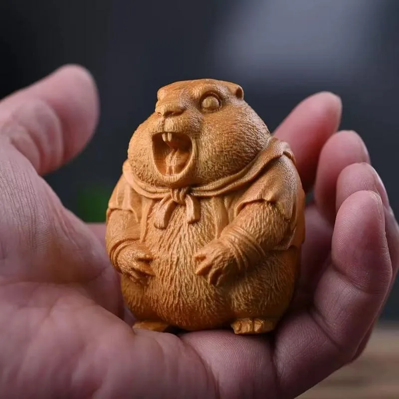1Pc Wood Carving Groundhog Gold Sandalwood Cartoon Living Room Creative Ornament Statue Desk Decor Wooden Artwork for Mother