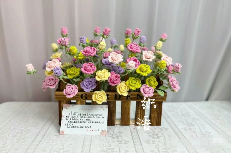 

Knitted flower basket housewarming new home wedding simulation wool flower finished product