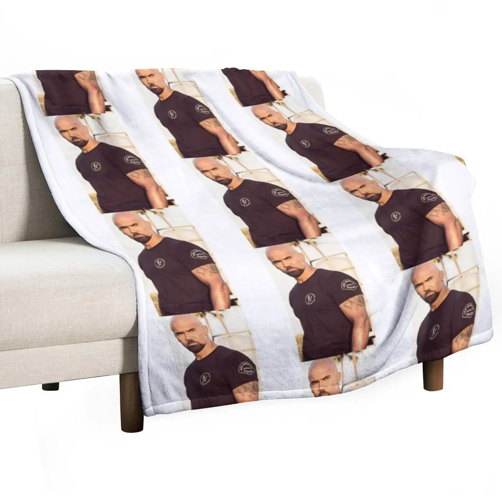 shemar moore Throw Blanket Furrys Blankets For Sofas Blankets