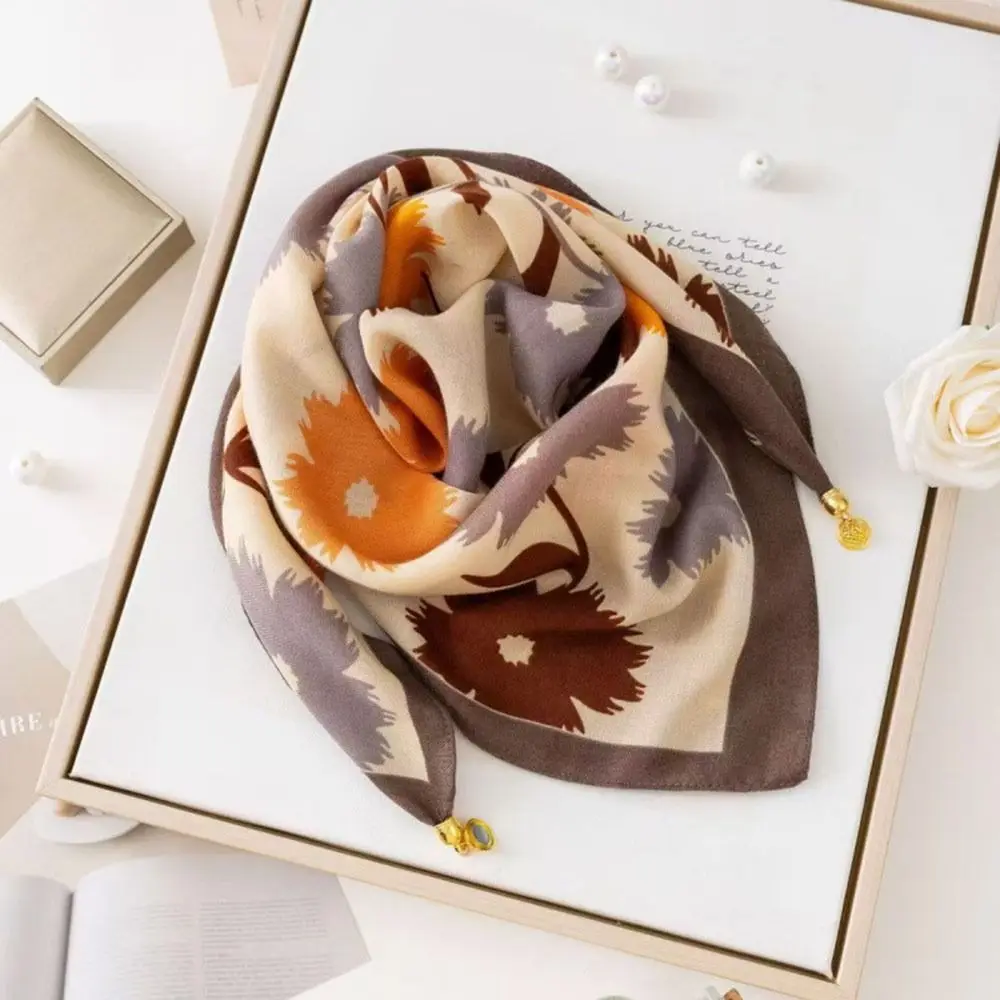 Fashion Magnetic Buckle Silk Scarf Lightweight Square Shape Floral Neck Kerchief Floral Print Square Scarf Daily Decor