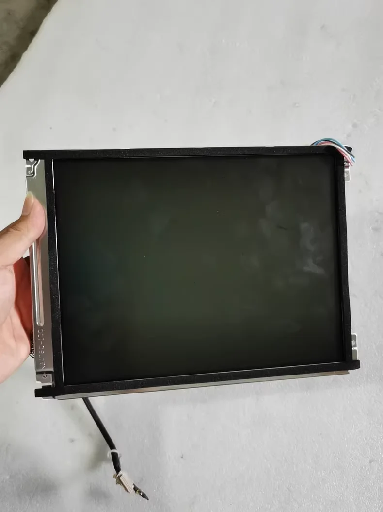 10.4 inch LQ104S1LG61 LCD Screen Display Panel ,stock test shows normal