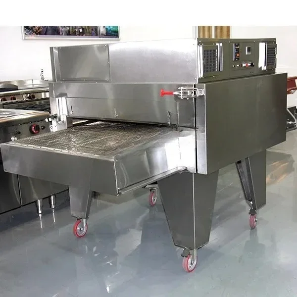 High Efficiency Big Capacity Conveyor Equipment Electric Gas Pizza Oven