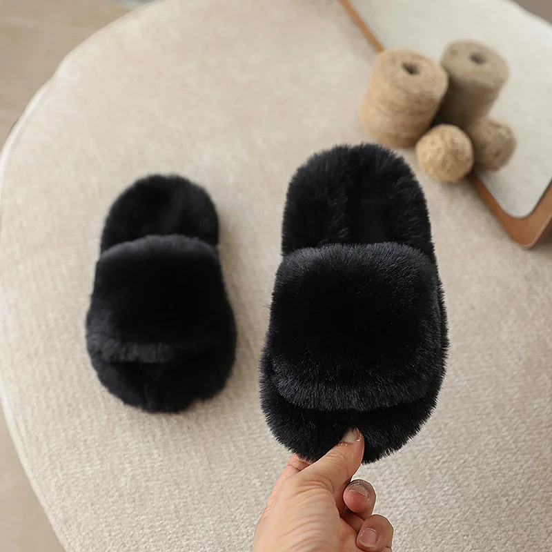 2026 Cross Border New Simple Kids Plush Slippers Thick Warm Non Slip Indoor Outdoor Baby Cotton Shoes Boys Girls