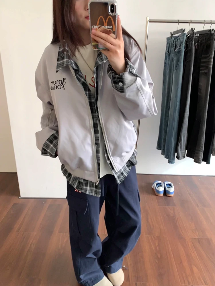 เสื้อแจ็คเก็ตผู้หญิงลายสก็อต สไตล์อเมริกัน สำหรับฤดูใบไม้ผลิและฤดูใบไม้ร่วง ทรงหลวม ผลิตจากผ้าโพลีเอสเตอร์ผสมฝ้าย