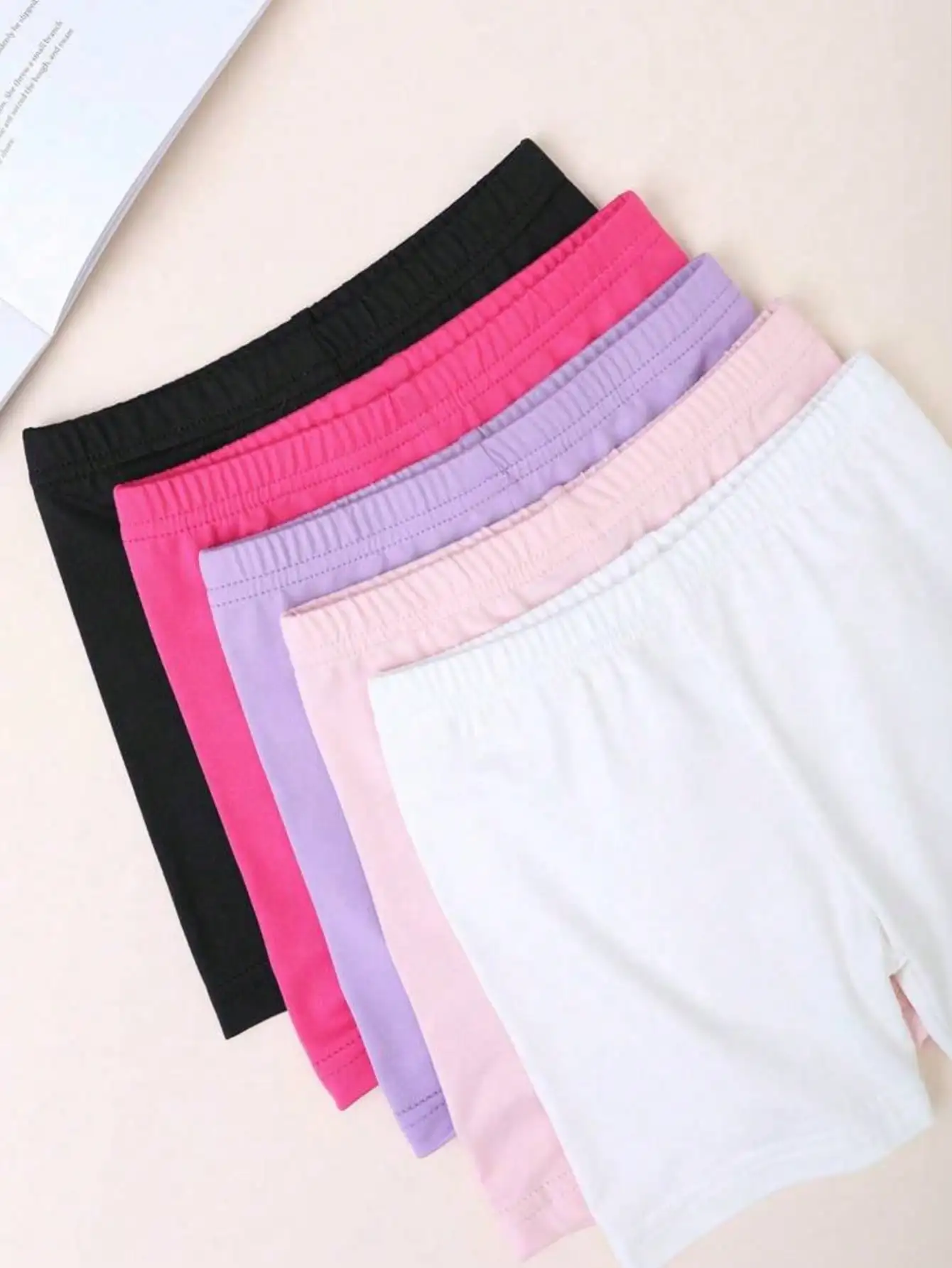 5 pairs of solid color minimalist shorts for baby girls, versatile and suitable for all seasons