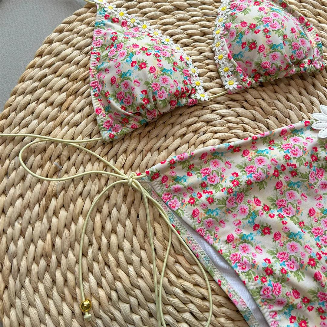 Blumenmuster Zweiteiliger Bikini-Set Damen-Badeanzug Frauen-Bademode Scrunch Butt Badeanzug 2026 V6888 – Detail 9