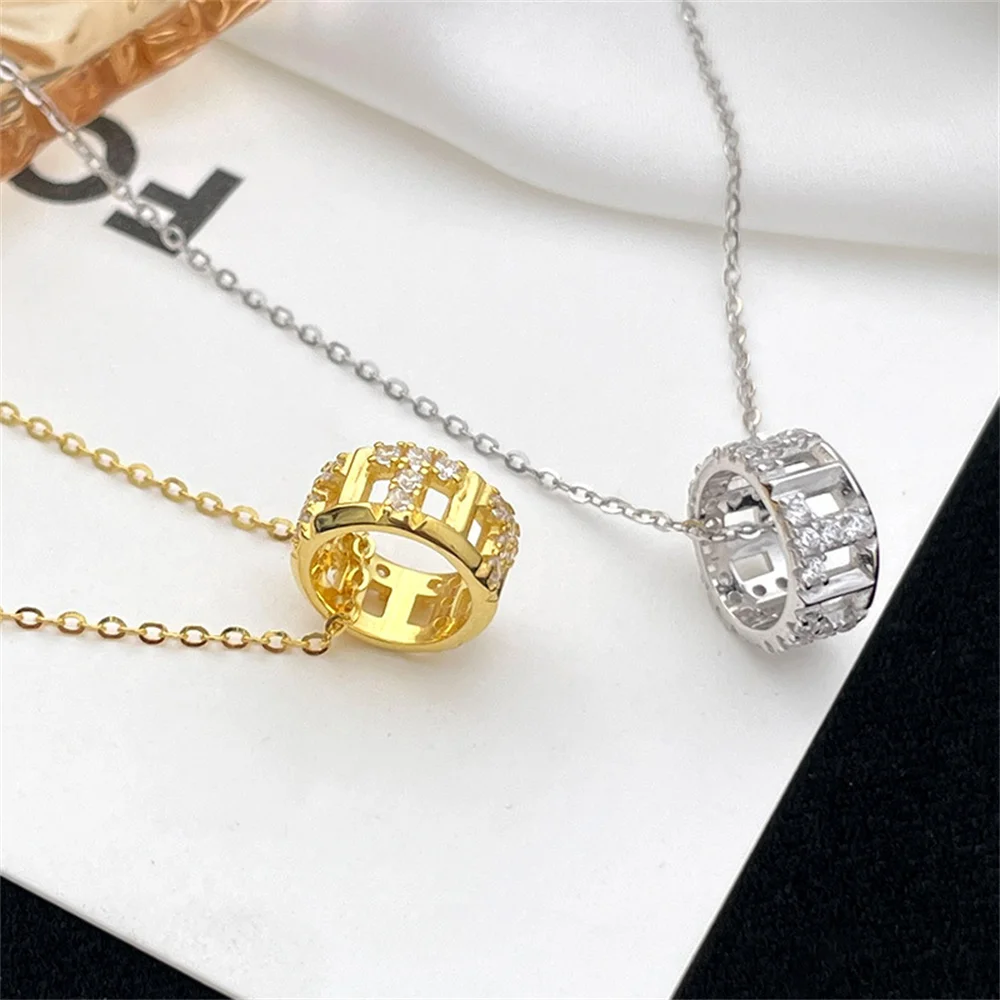 

Korean S925 Silver Women's Necklace, Circle Zircon Pendant, Light Luxury Minimalist Sweater Chain