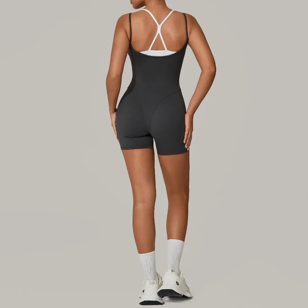 

Fake Two-piece Contrasting Color Sling Sports JumpsuitsTight Backless Breathable One-piece Workout Clothes Gym Yoga Suit Women