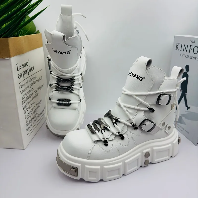 

Men's Boots Fashion Design Metal Decoration Rivet Leather Boots High Street Hip Hop Dance Punk Motorcycle Men Boots Botas Hombre