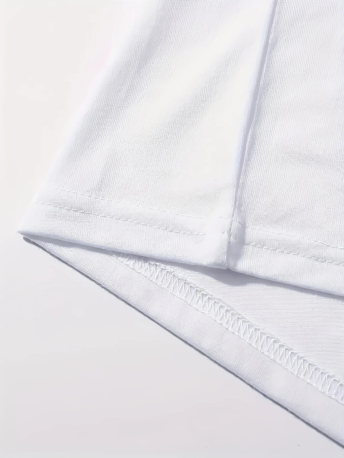 شيك ليوبارد الكرز طباعة عادية ريترو ستايل المرأة قمة الموضة طباعة هندسية طاقم الرقبة قصيرة الأكمام تصميم بألوان نابضة بالحياة