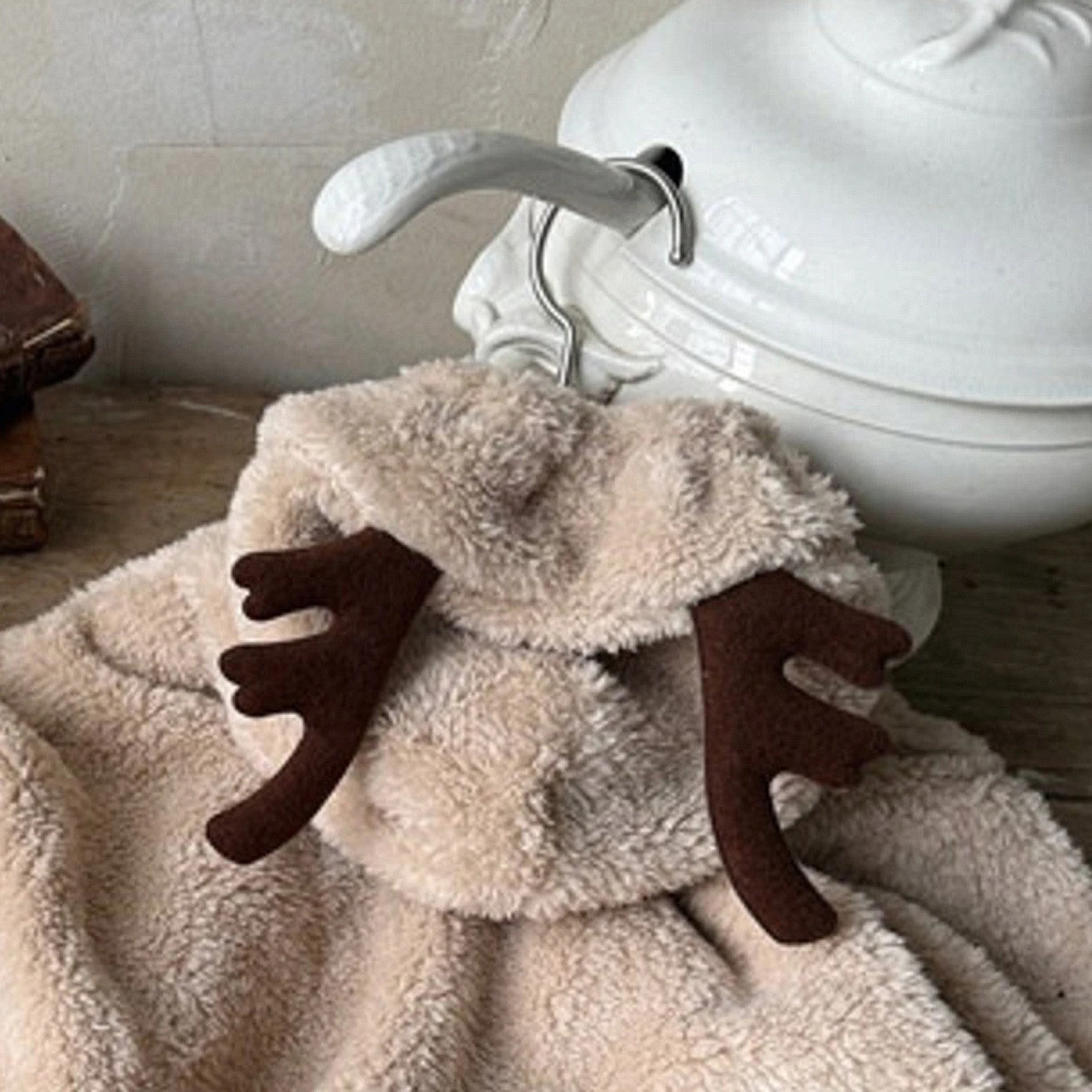 2026 السنة الجديدة طفل عيد الميلاد رومبير عيد الميلاد طويلة الأكمام مقنعين قرون الغزلان الشتاء ارتداءها الملابس للفتيات الفتيان