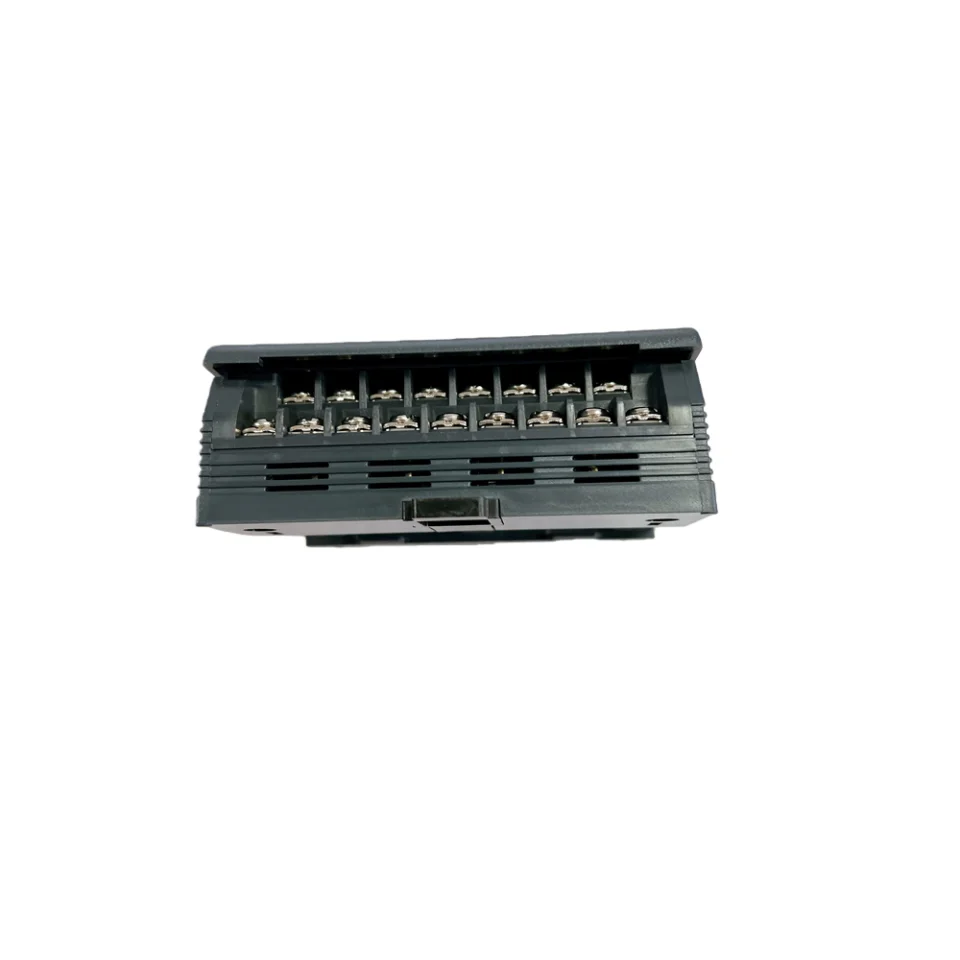 Original Genuine 16 Input 8 Output Module Transistor Sink Type DC Powered KV-24DT Industrial Automation Control Systems
