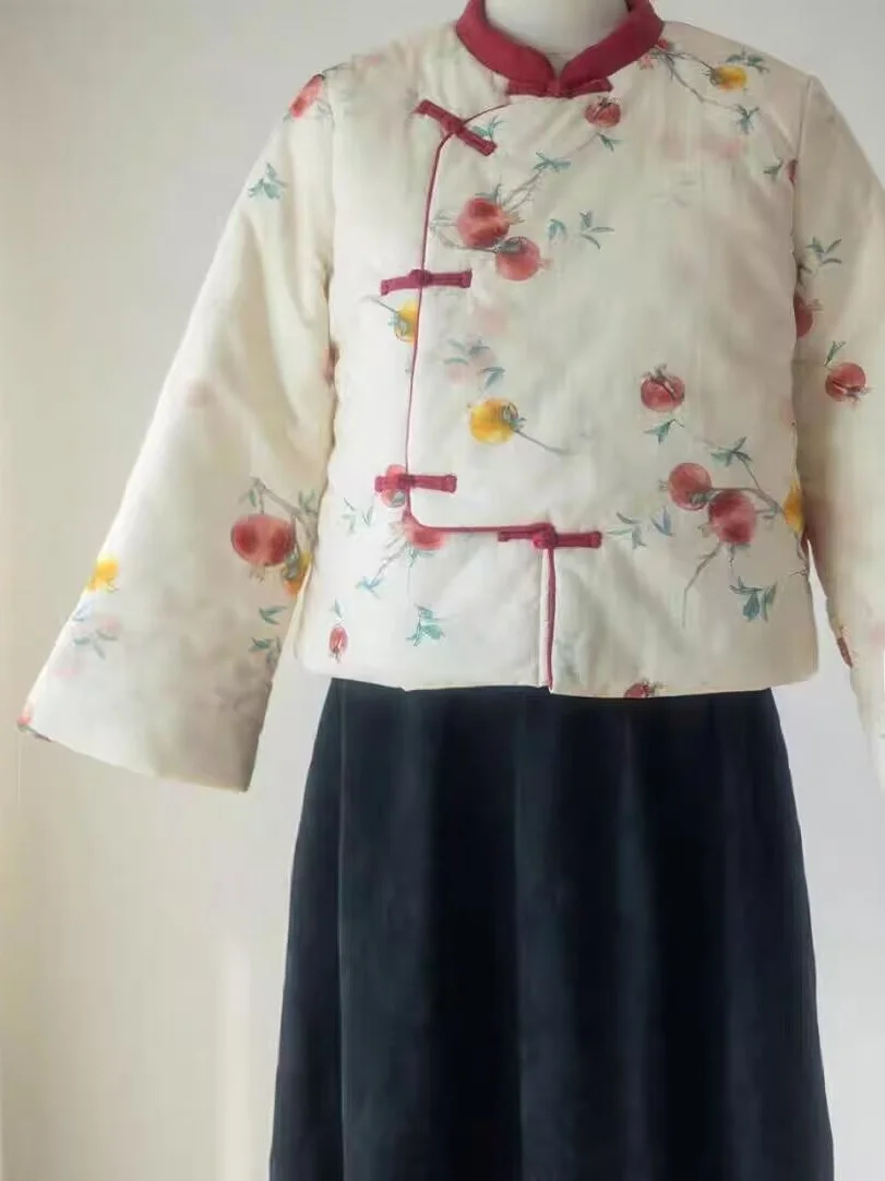 アーティスティックプリントコットンジャケット女性の冬ルーズコート大きいサイズ花柄装飾ボタン留めカジュアルファッションアウター