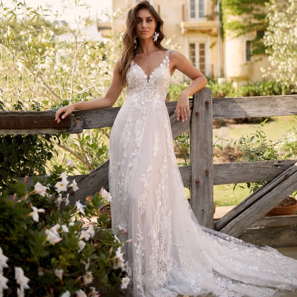 Maßgeschneiderte Brautkleider A-Linie V-Ausschnitt Boho Brautkleider Tanktop Spitzenapplikation Brautkleid Tüll Vestido de Novia