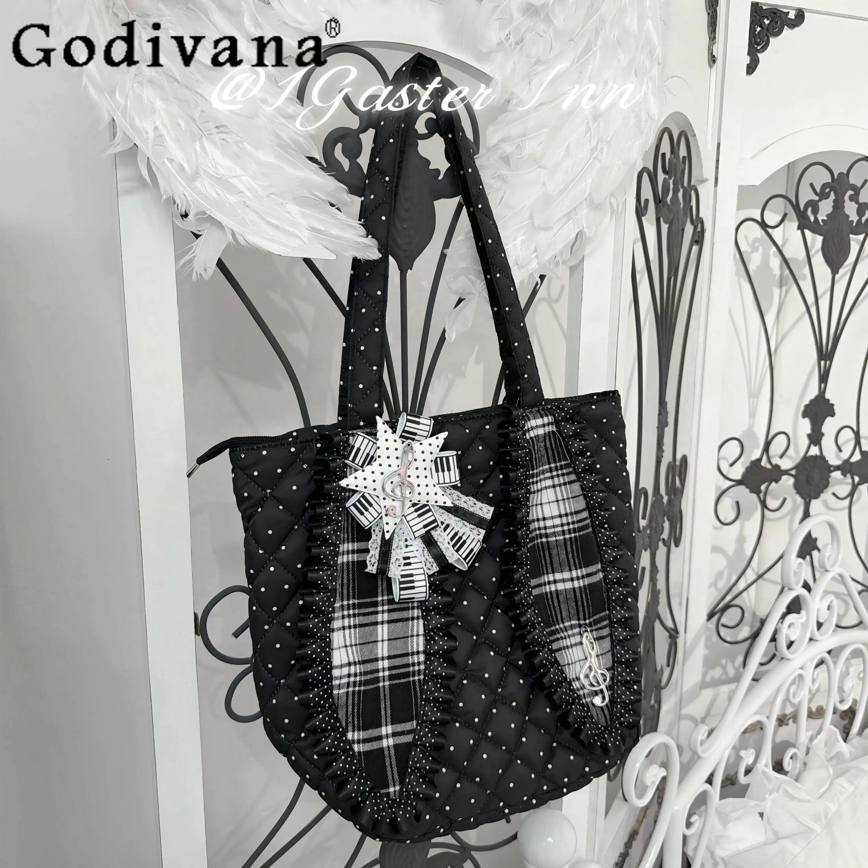 

Subculture Y2k Black Polka Dot Canvas Bag 2026 New Large Capacity Retro Shoulder Bag Japanese and Korean Versatile Canvas Bag