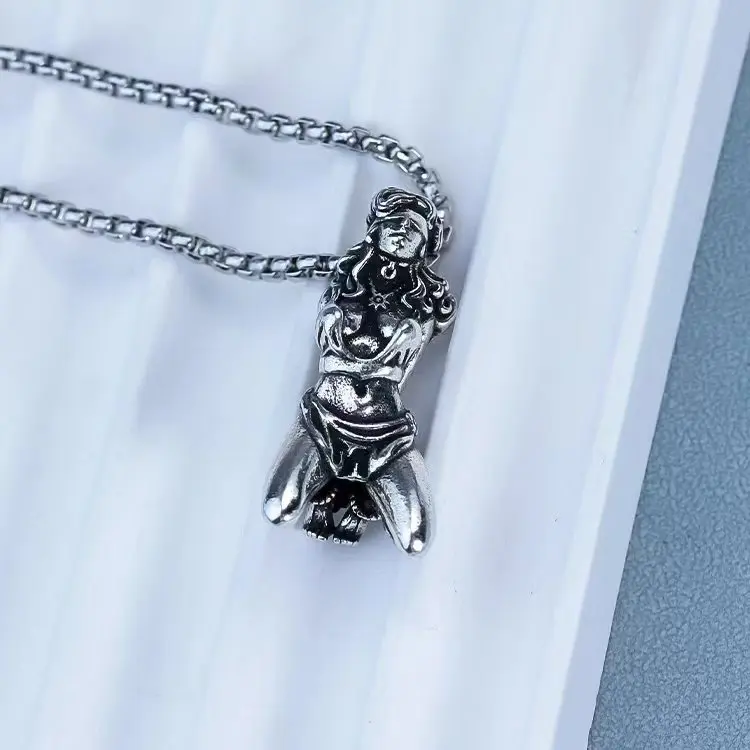 Kongshan Foundation Mechanical Beauty Pendant Necklace Gothic Punk Cool Sexy Long Chain Necklace Charm Jewelry Gifts