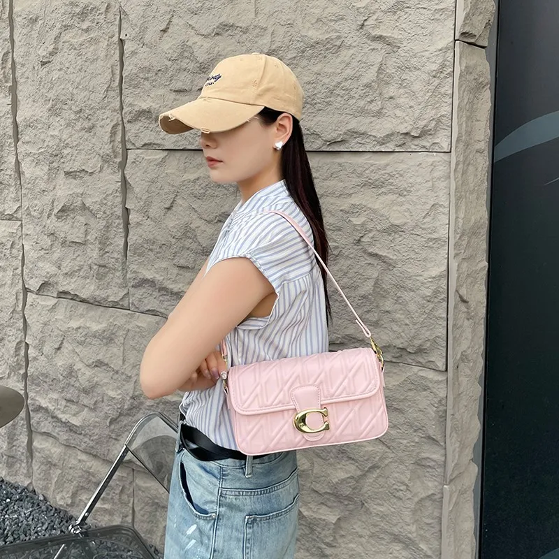 

Fashion-Forward Commuter Crossbody Bag - Elegant Vintage Leather Messenger With Letter Logo & Large Capacity Design