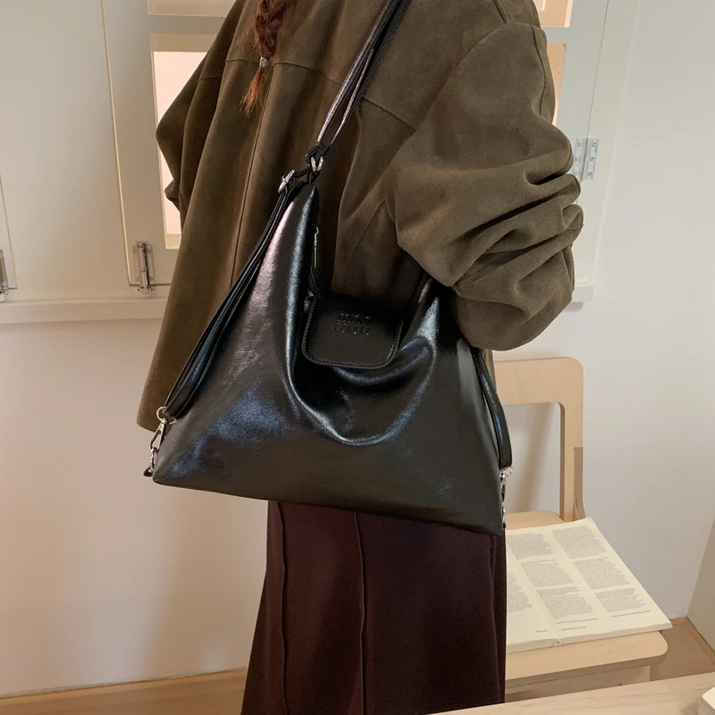 

Elegant Designer Women's Leather Shoulder Bag Luxury Handbag Classic Crossbody Tote Fashion Vintage Look