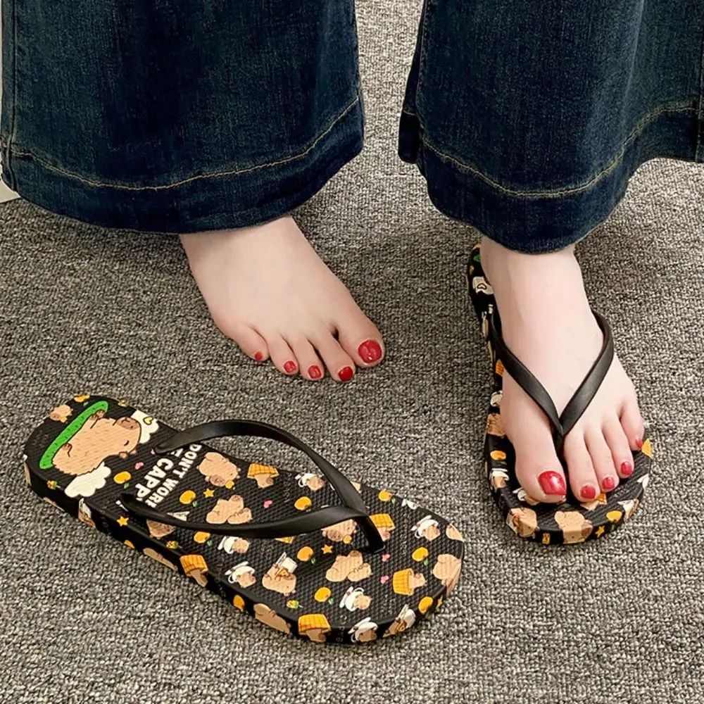 شباشب كابيبارا اللطيفة من مادة PVC، نعل ناعم، شباشب شاطئ حلوة كرتونية مضادة للانزلاق للنساء في المنزل