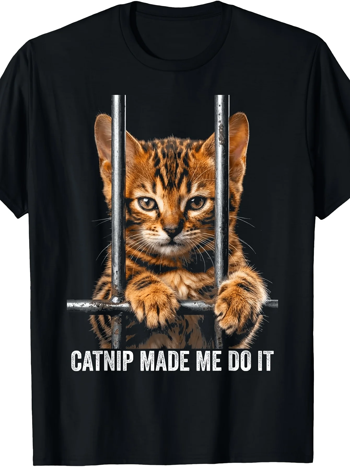 Retro Bengal Cat T-Shirt - Cat Prison Bars & Jail Suitable for - Wear, Machine Washable Round Neck Tee with Bengal Cat Graphic, Casual Shirt for, Cat Lover Apparel