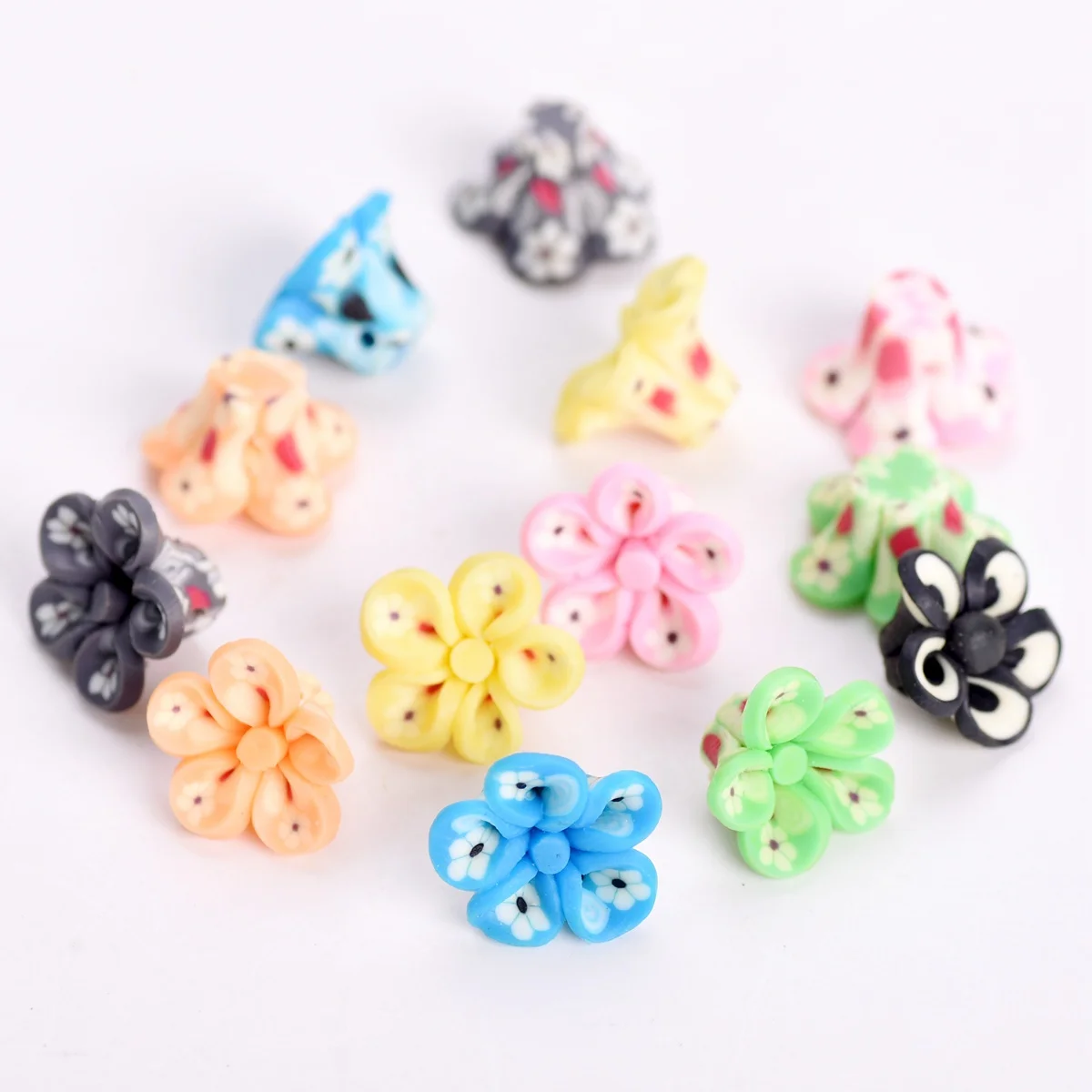 10pcs 15mm Random Mixed Flower Shape Handmade Polymer Clay Loose Beads For Jewelry Making DIY Bracelet