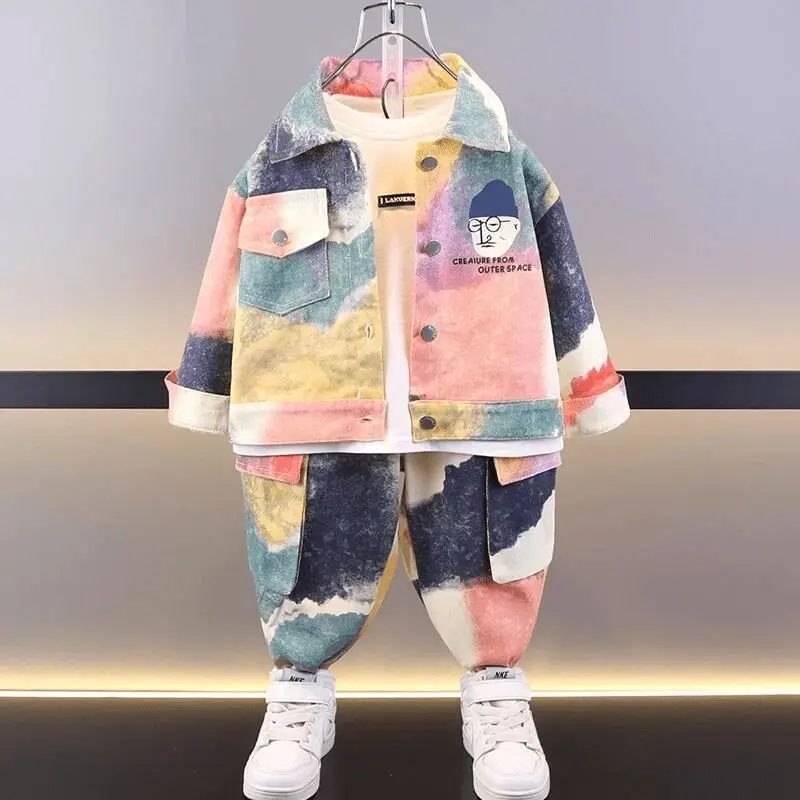 

Детский комплект для мальчиков, весенне-осенний новый стиль, детская красивая повседневная джинсовая куртка + брюки, комплект из 2 предметов, 90-150 см