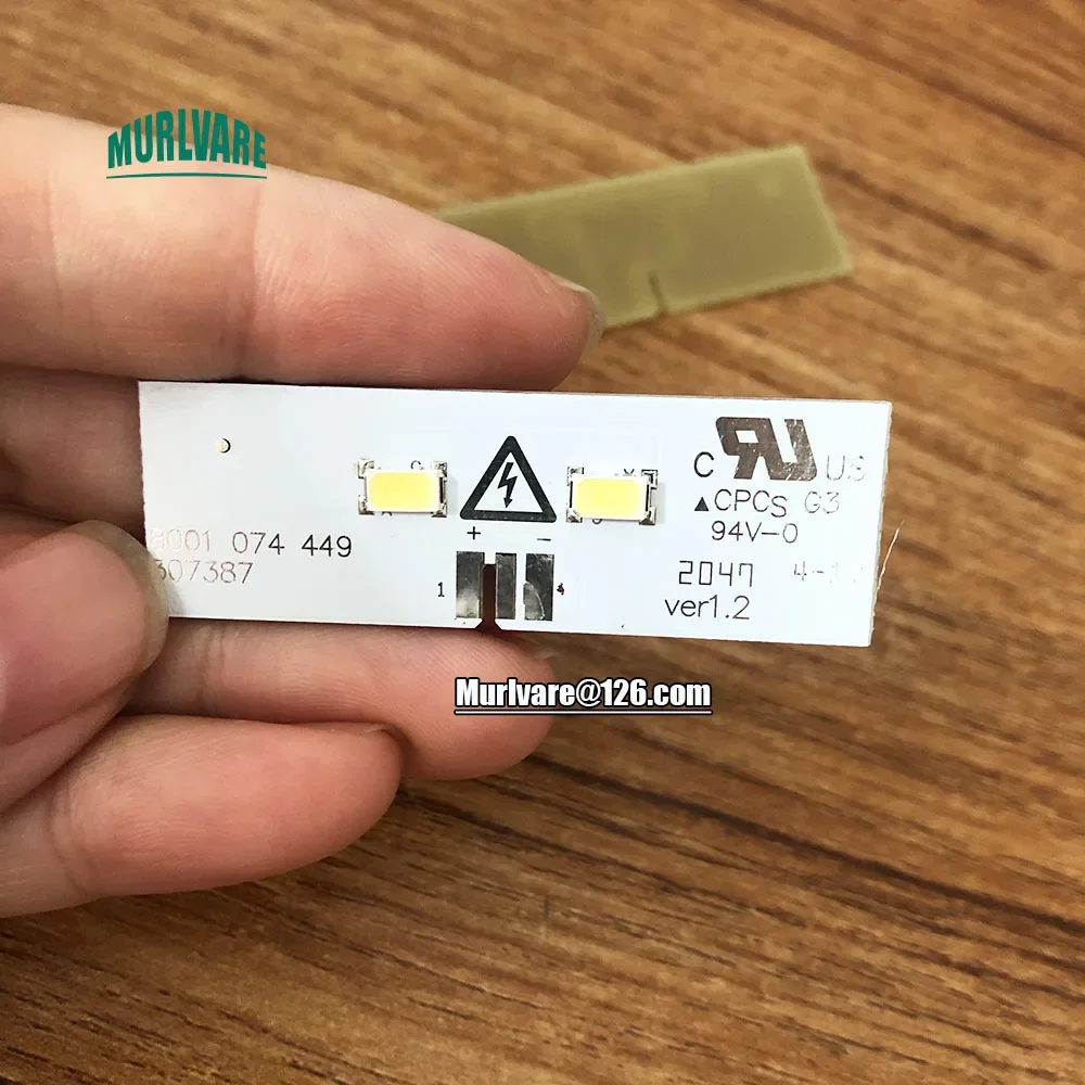 

1Pcs Refrigerator Freezer Accessories 8001 074 449 307387 8001074449 307387 LED Light Srip Board For Siemens Bosch Refrigerator