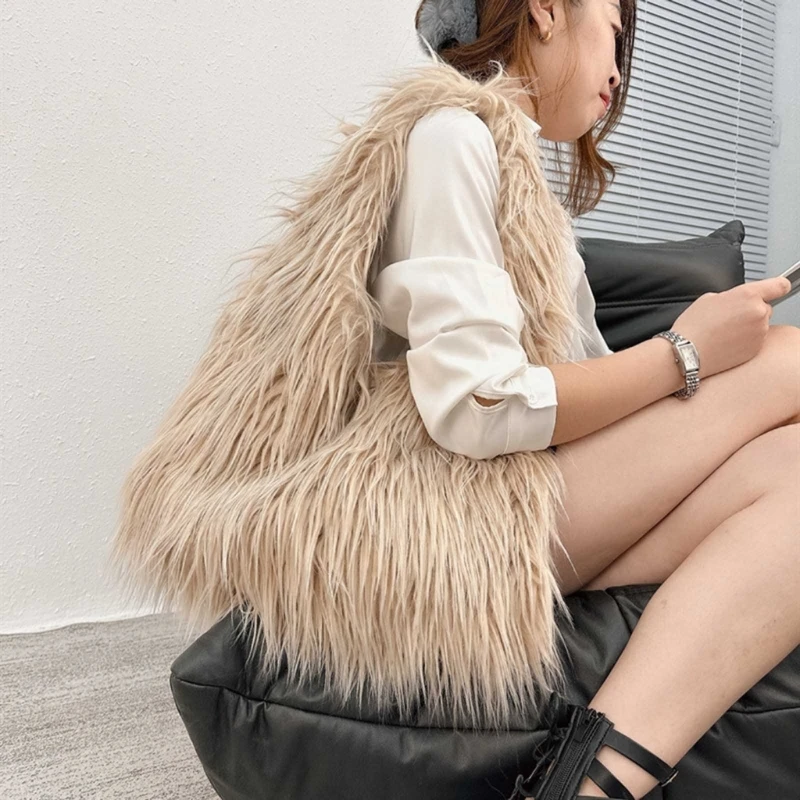 Stylish Y2K Long Hair Bag Sizzling Hot Babe Plush Shoulder Baby Underarm Bag