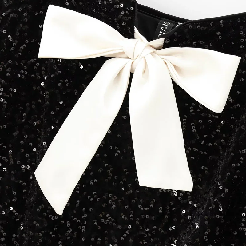 TRAF Sequins Bowชุดผู้หญิง 2024 ชุดสตรีมินิสีดําลื่นVestidosแขนกุดBacklessชุดElegant Party Dressesผู้หญิง