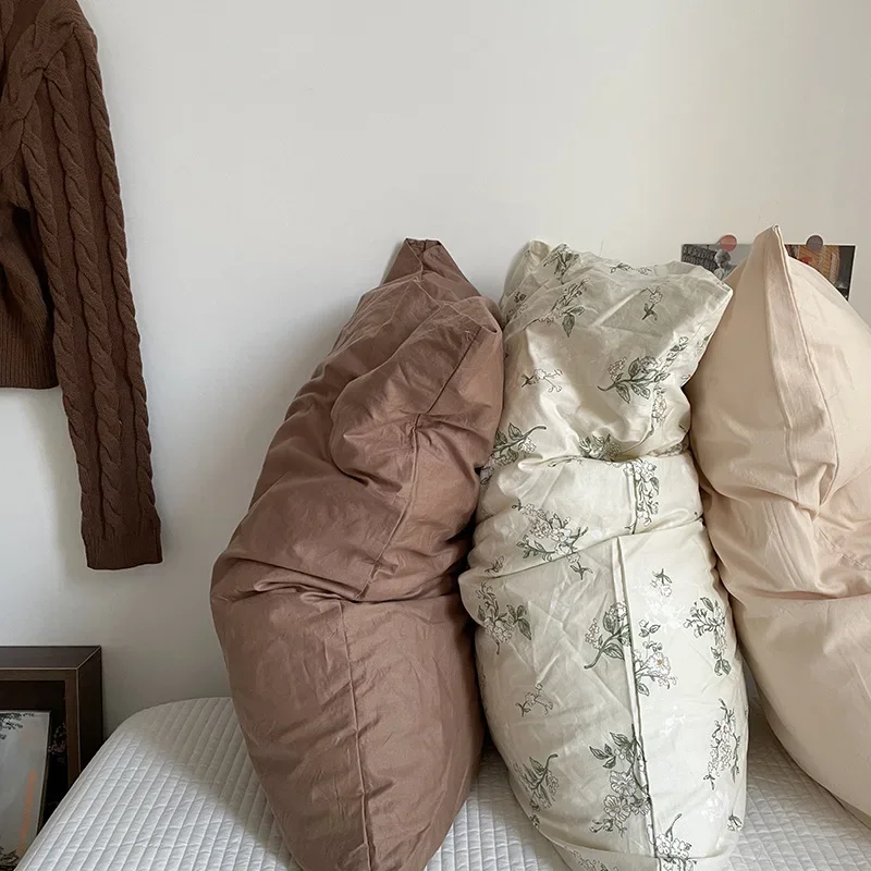 Sarung bantal bunga kecil Retro rumah tangga katun murni warna murni sarung bantal katun dicuci grosir Dropshipping