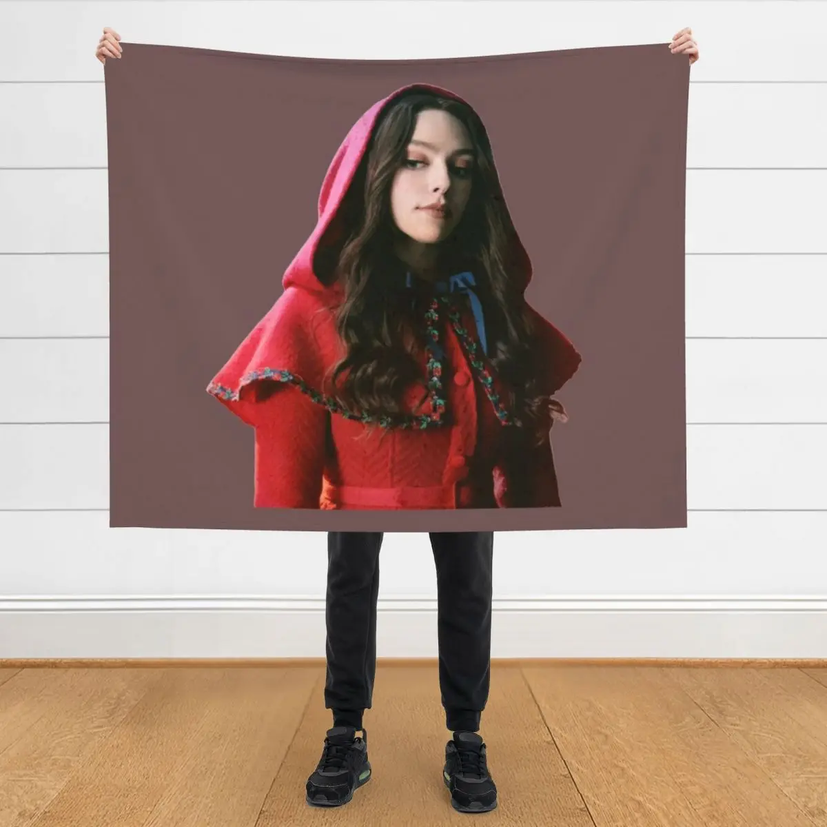 

Hope Mikaelson Throw Blanket Giant Sofa Luxury Brand anime warm winter Blankets