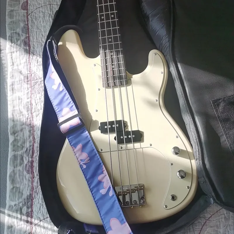 BOCCHI A ROCA! Yamada ryo goto hitori cosplay alça de guitarra elétrica madeira cinto baixo correias acessórios ornamento prop