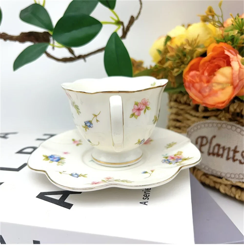 European Espresso Cup and Saucer Set Lotus-shaped Embossed 90ml Exquisite Small 6pc Coffee Cup Set Gift Box