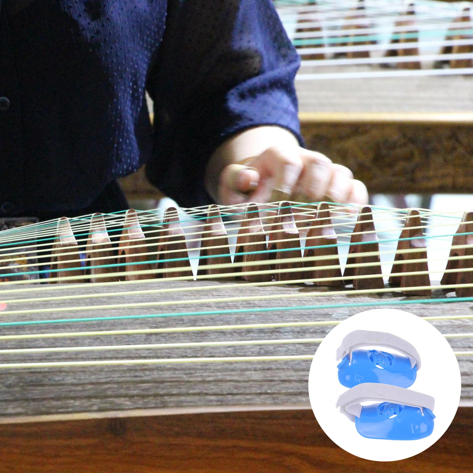 

1 Pair Moonlight White Guzheng Finger Training Aid For Beginners Finger Stabilizer Hand Position Corrector Practice Tool Musical
