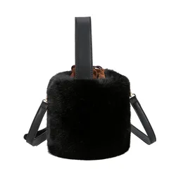 Bucket Bag Handbag Fashion Faux Fur Winter Bags Women Shoulder Crossbody Bag Ladies Plush Hand Bags Designers Bolsa Feminina Sac