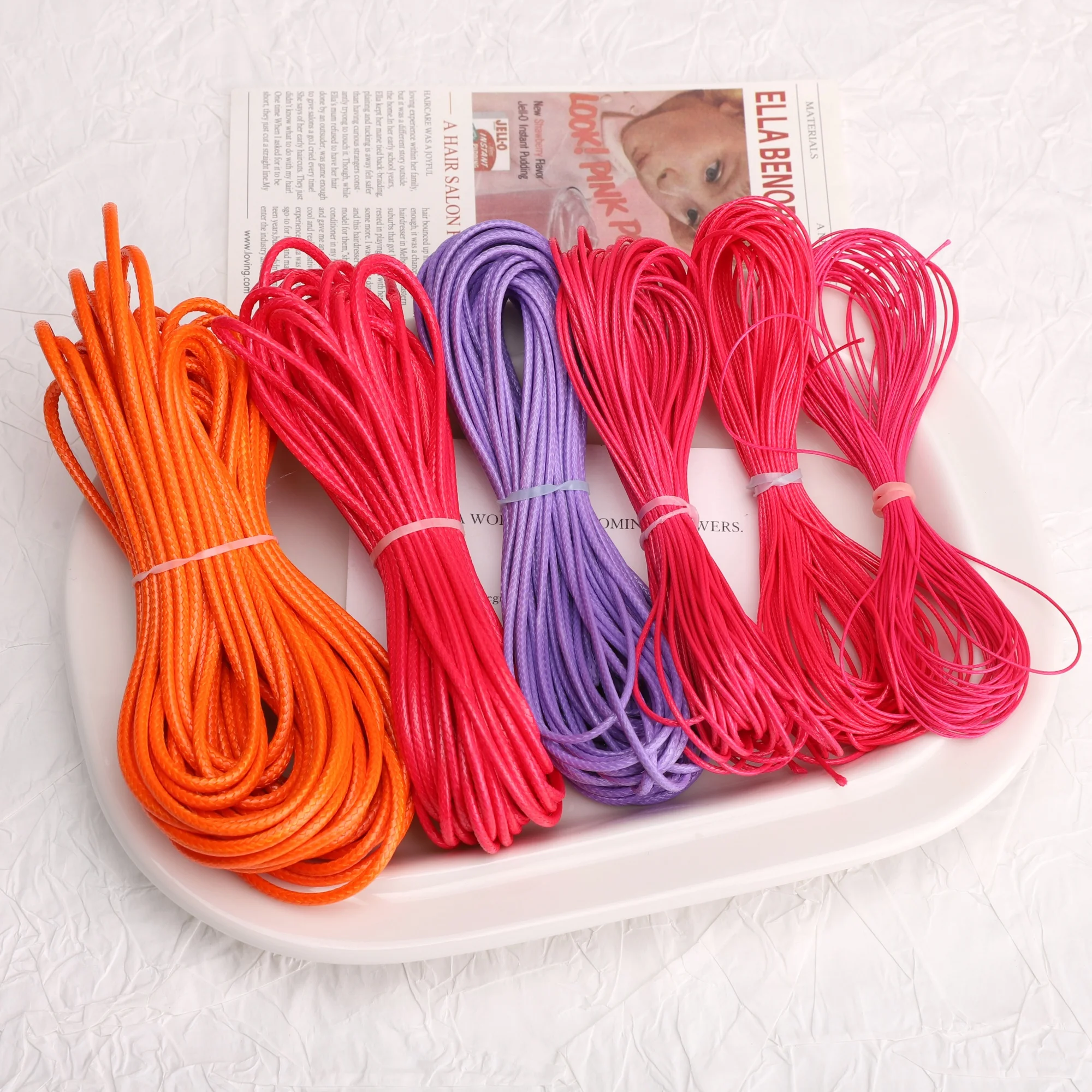

Multi-Size 0.5/0.8/1.0/1.5/2.0/2.5mm Polyester Wax Thread 10M/Bundle Sewing Cord for Leather Bag Shoe Home Repair DIY Projects