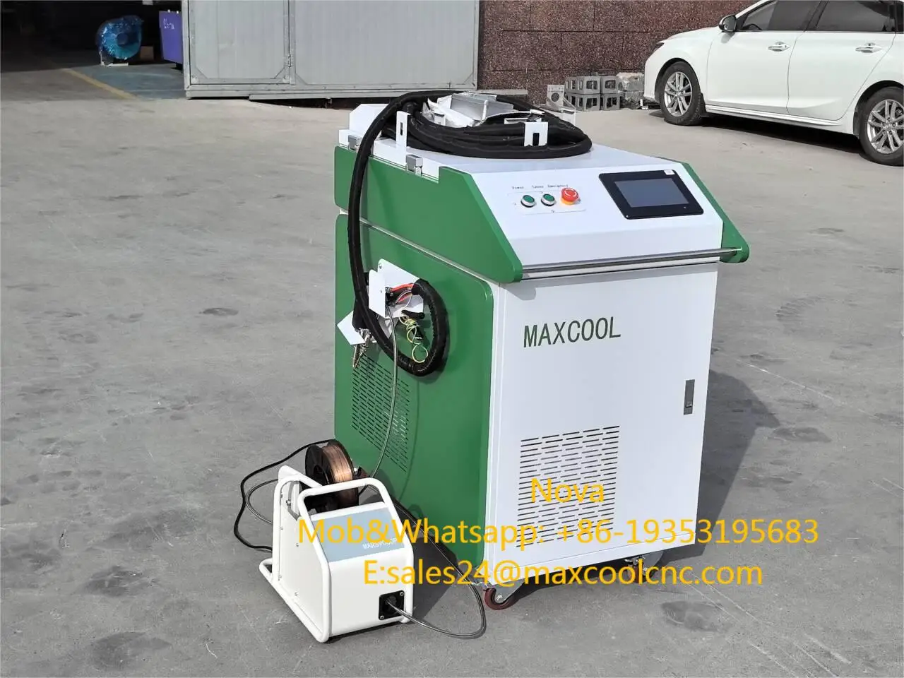 MAXCOOL 2024 1.5kw 2kw 3kw saldatrice Laser a fibra portatile macchina per la pulizia Laser 3 In 1 per mattoni di metallo legno