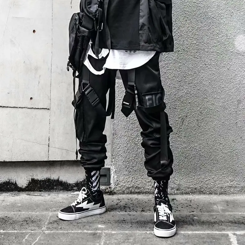 Joggers de hip hop masculino com fitas de letras, streetwear clássico, calças cargo, bolsos, faixa tática, calça casual masculina, sweatpant, K102