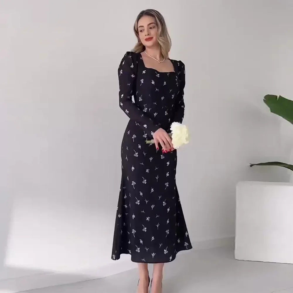فساتين نسائية موضة 2025 بطباعة نحيفة أنيقة بياقة مربعة وأكمام طويلة بطول الكاحل فستان غير رسمي عالي الخصر