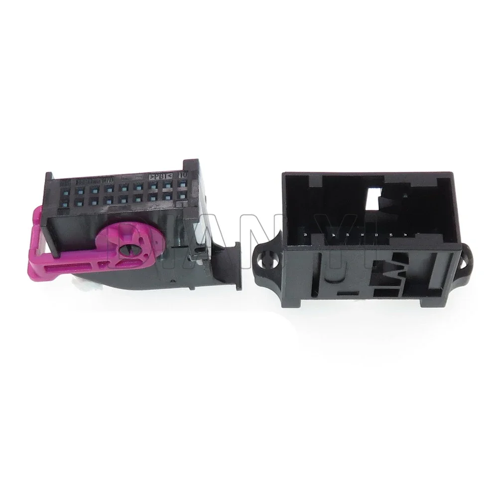 1 ชุด 18 ทิศทางรถ Docking Conenctor AC Assembly เครื่องมืออัตโนมัติซ็อกเก็ต 5Q0 972 718A ECU 5Q 0972718 1- 1355154 -1 สําหรับกอล์ฟ ลามานโด