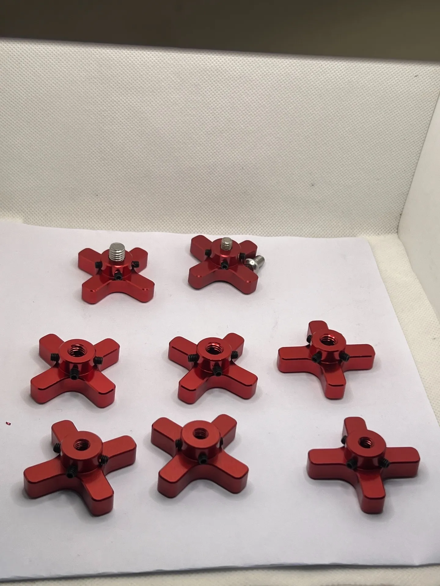 Small red umbrella screw head M6 hand screw M8 plum blossom screw head