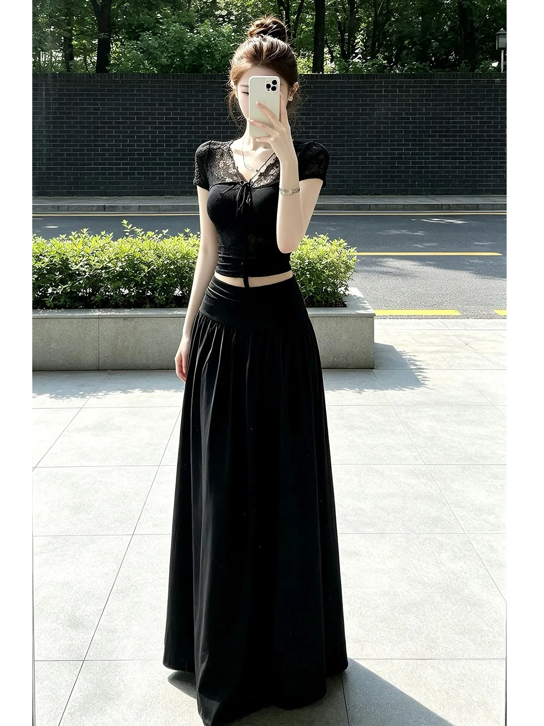

Summer New Style Women's Lace Splicing Short Sleeve V-neck High Waist Long Dress And Top Set Slimming Fashion Ensemble