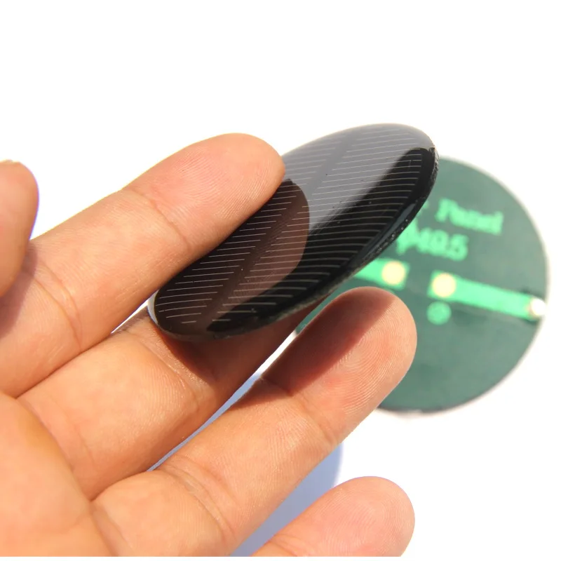 صغيرة صغيرة 49.5 مللي متر الايبوكسي الخلايا الشمسية المستديرة 0.15 واط 0.5 فولت Ploy لوحة طاقة شمسية الكريستالات السيليكون لوحة طاقة شمسية لتقوم بها بنفسك اللعب مصباح ليد