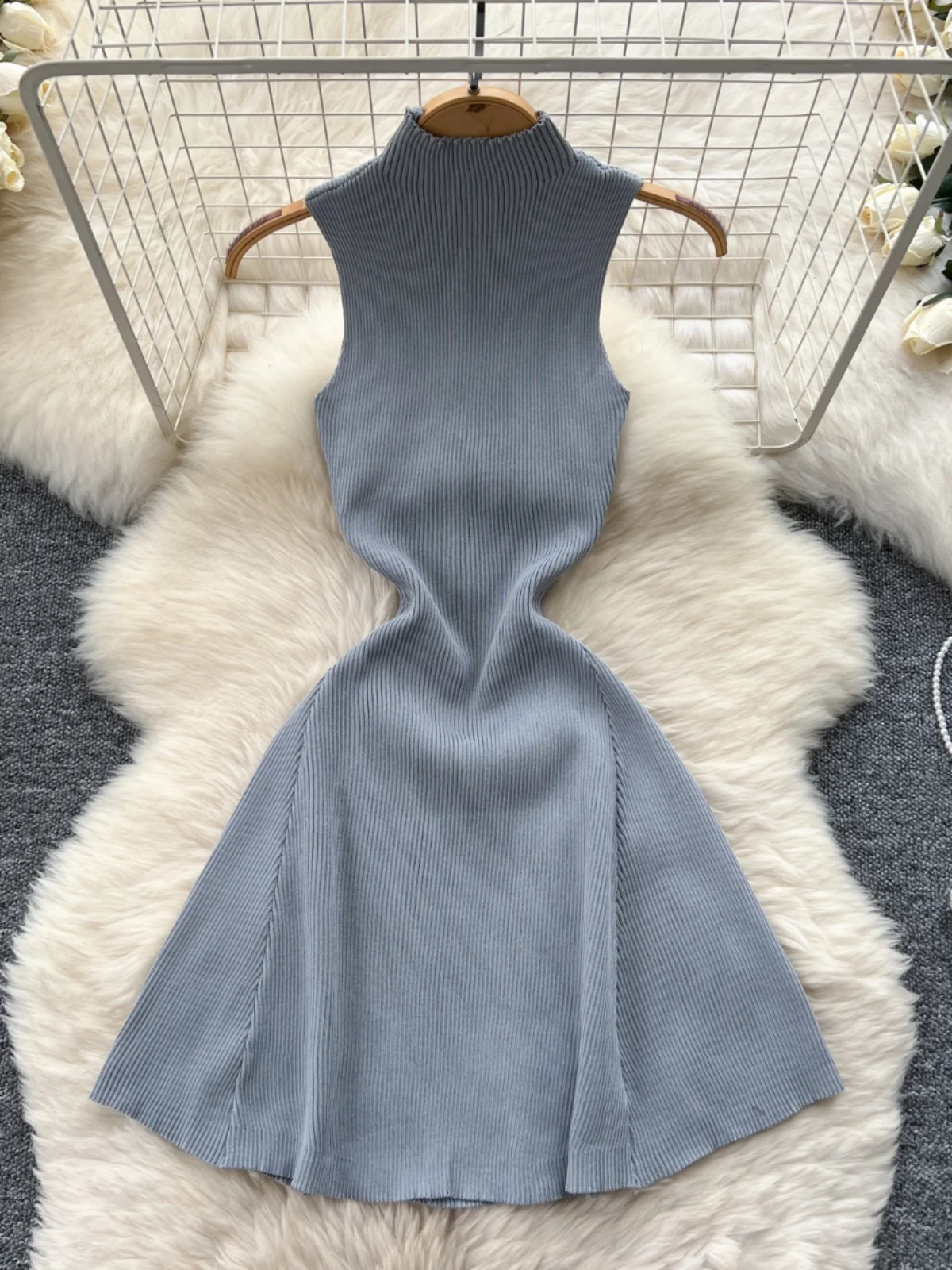 Foamlina Dea Abito in maglia ingombrante in vita 2025 Abito estivo slim fit con collo alto senza maniche A-Line Mini xshort Abito da ufficio con data